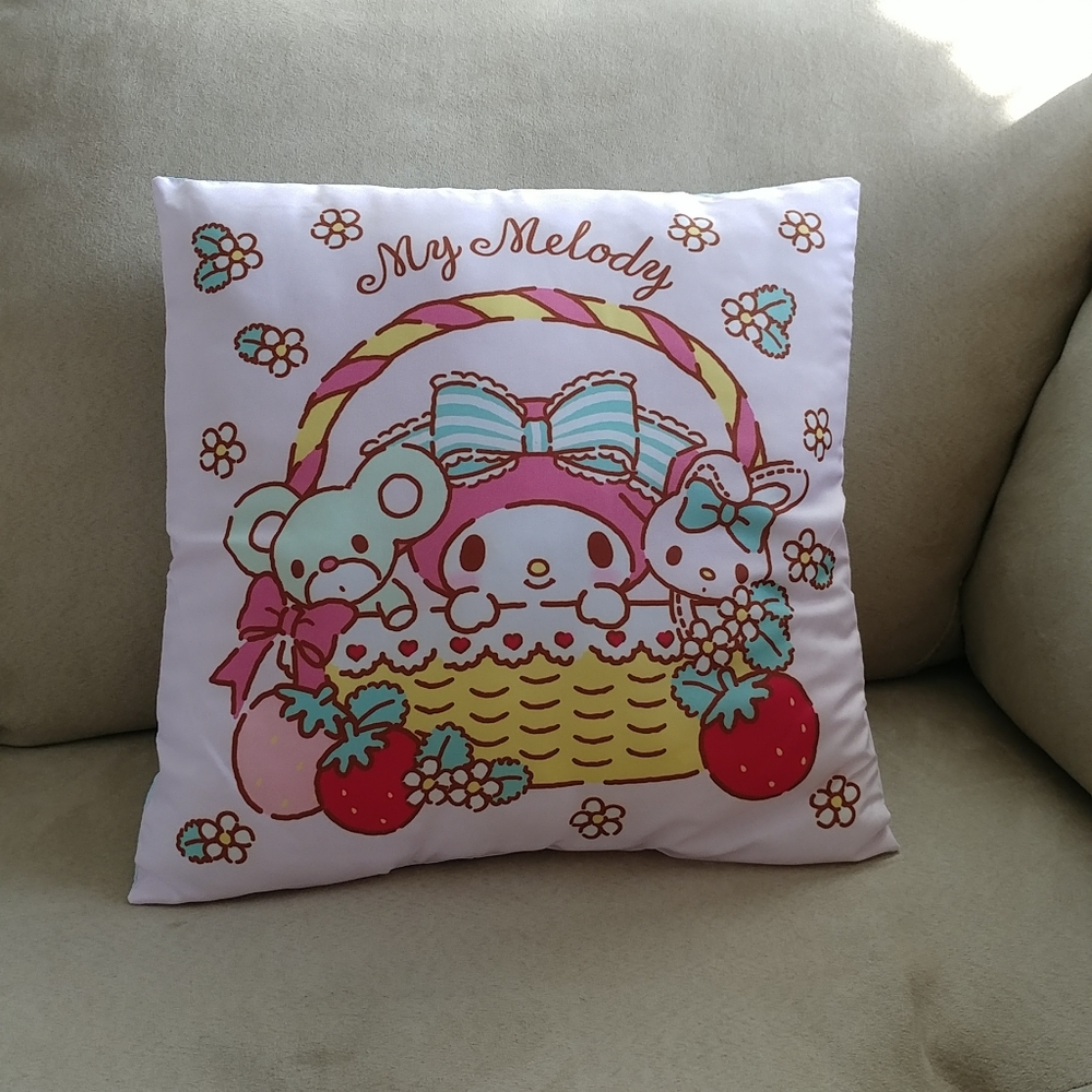 Sanrio My Melody cushion (Strawberry Sweetness kuji prize)